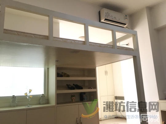 金沙公寓850块钱出租,热水器空调冰箱,速抢!