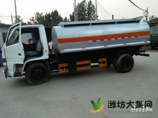 定做二手各种品牌流动加油车油罐车全国可运输价格优惠
