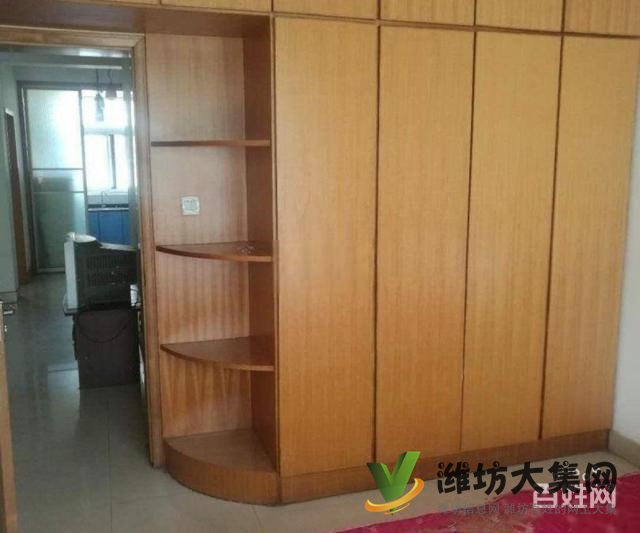 宝利家园 91平3室精装不山不顶 无税 带地下室泰