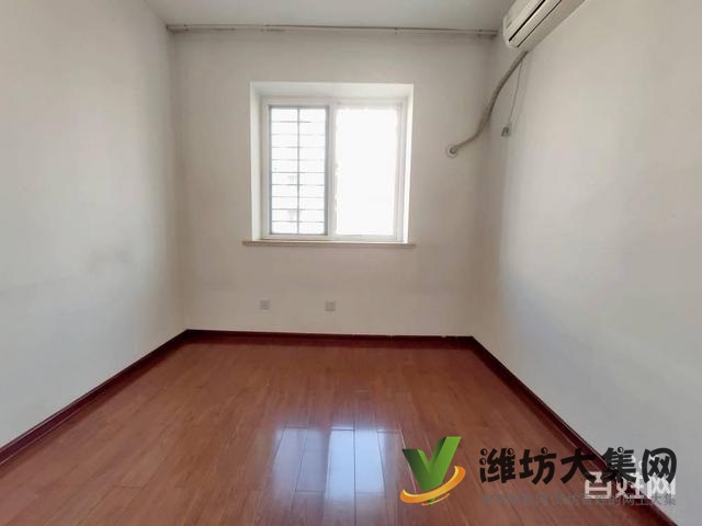 万达西 中丽景多层2楼 精装三室房型方正 潍坊中学