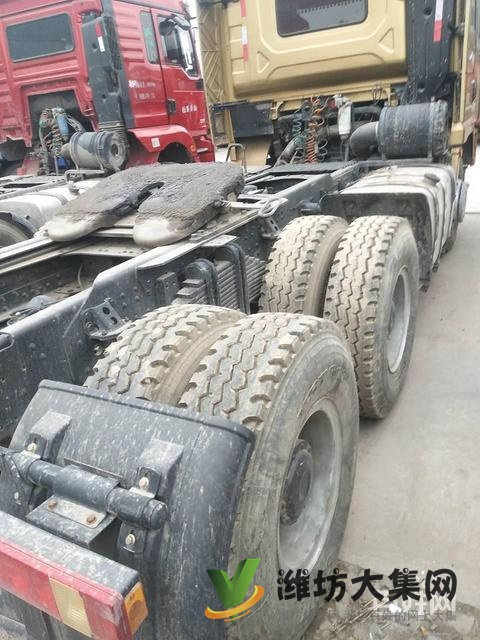 急售二手陕汽德龙X3000牵引车500马力双驱重体