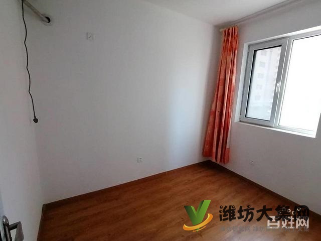 潍坊学院北邻,东明近,教师单位房,三室,简装,带地