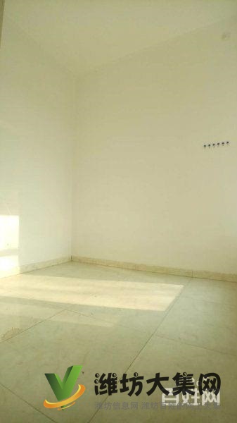 安全交易 只卖1个月85万85万买精装3室恒