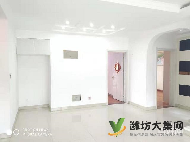 精装三房 丽水芳洲 业主城心出售 仅需78万 钥匙