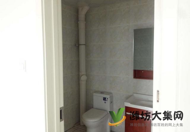 万达泰华北 楼层好水映幸福城 115平 三室装修带