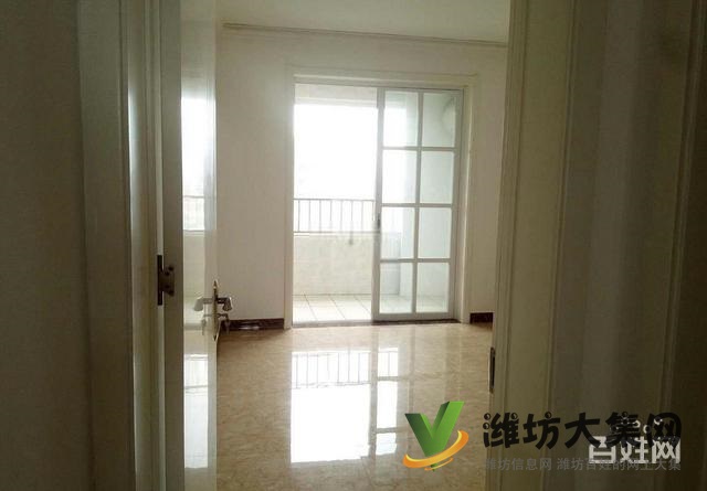 万达泰华北 楼层好水映幸福城 115平 三室装修带