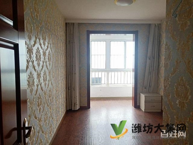 市北区好房 顶层复式 230平 六室四厅三卫精装未