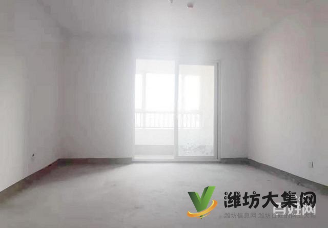 万达北现房5500 御景苑!152平!4室!客厅