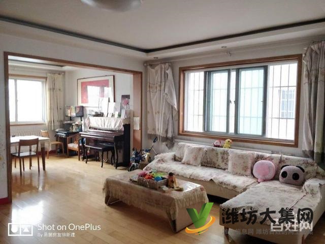 潍州路华城近多层带电梯三室精装修