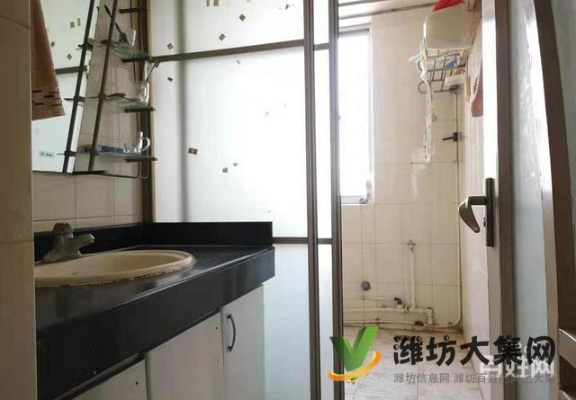 鸢飞路多层二楼公交公司单位宿舍多层出税万达华府丽景