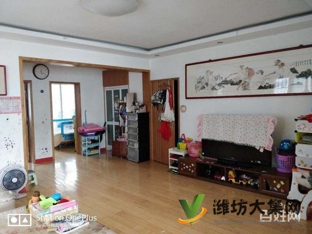 潍州路华城近多层带电梯三室精装修