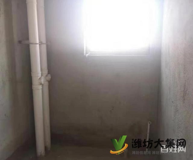 万达北现房5500 御景苑!152平!4室!客厅