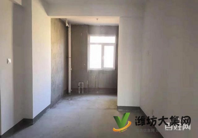 万达北现房5500 御景苑!152平!4室!客厅