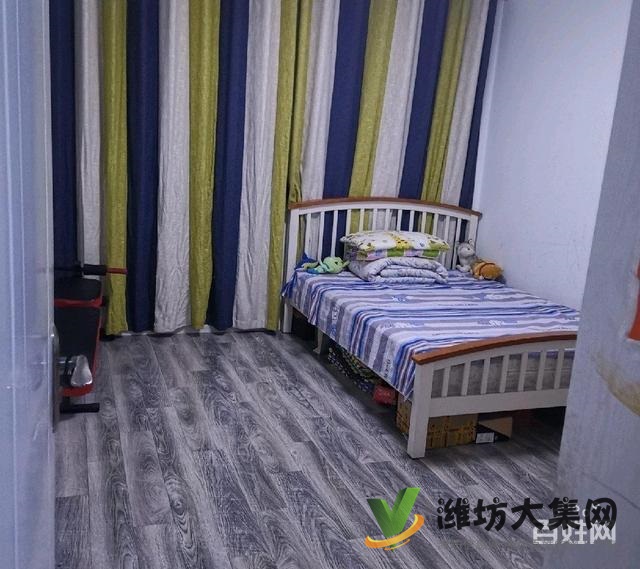 新华日向近精装盛世华庭 两室朝阳 随时看房