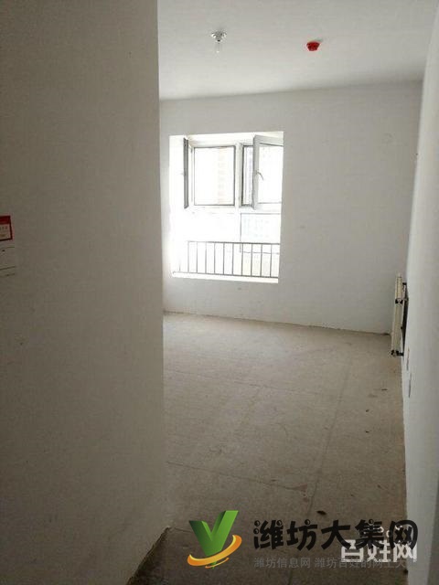 首付低,可改三室,北海學区房,南北通透中间楼层,采