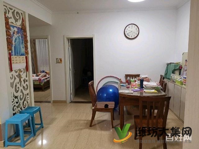 胜利东小学一墙之隔东方明珠花园精装三室 拎包入住