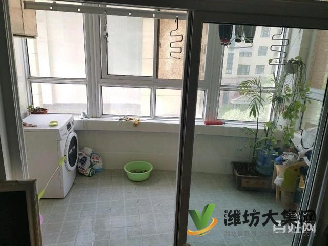 新华日向近精装盛世华庭 两室朝阳 随时看房