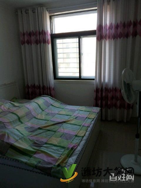 泰华,万达 近 带家电家具 3室1厅1卫