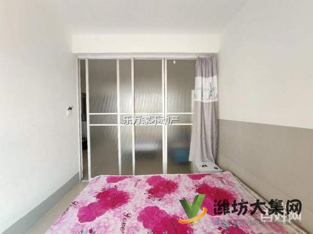 万达广场近 金都时代城高层两居 家电家具齐全拎包入住干净整洁