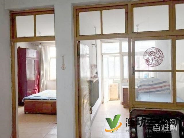 泰华 万达近3室1厅1卫拎包入住