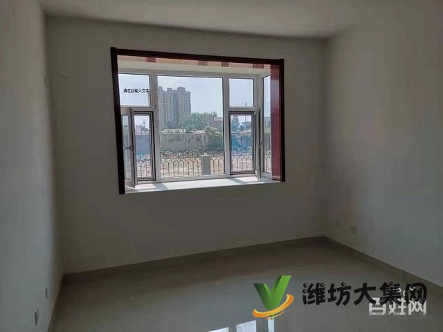 华都颐年园一楼带院三室两厅精装修家具家电齐全双气供暖1400