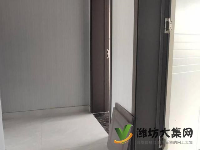 泰华东邻 后门街小区精装出租 拎包入住