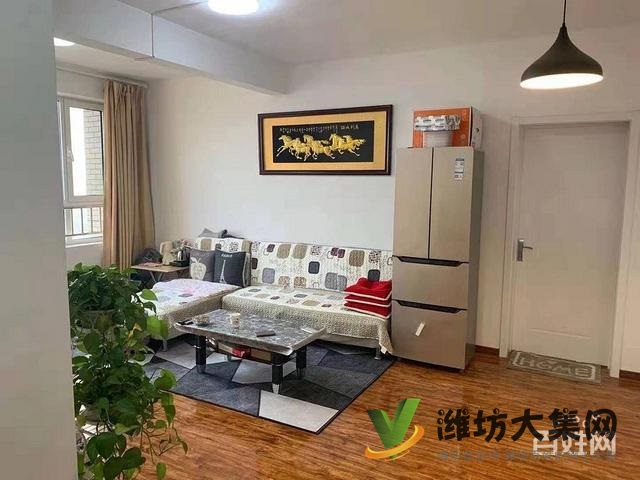 水清木华电梯房精装修,配置全新全配双气供暖,拎包入住1200