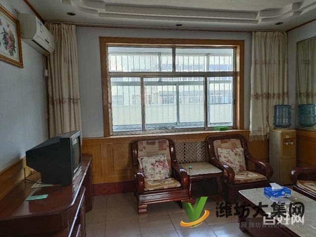 泰华附近小东场家属院精装3室2楼带家具家电出租