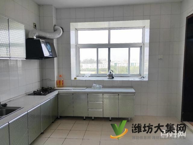 博海学校近体育场 舜和花园 精装三室 家具家电齐