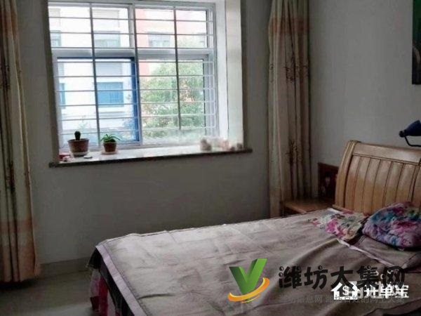 一中近海龙路 翰林院 精装三室 家具家电齐全 拎包