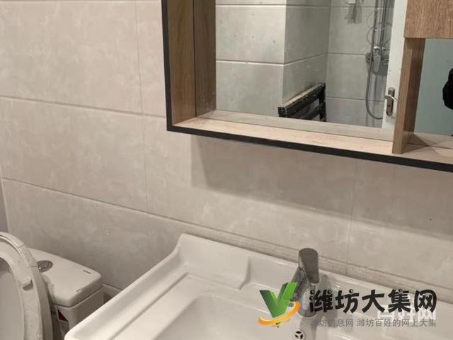 万达近 1室1厅1卫精装修拎包入住