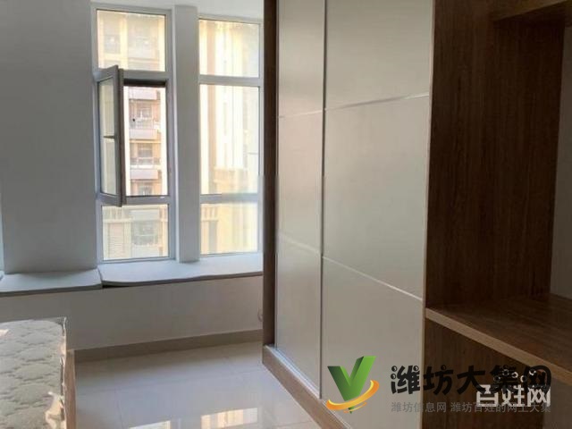 万达近 1室1厅1卫精装修拎包入住