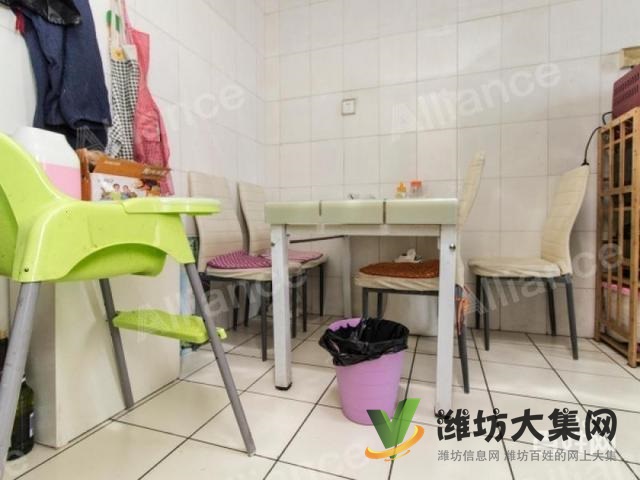 冠华小区精装3房南北通透全配位置好实景拍摄急售