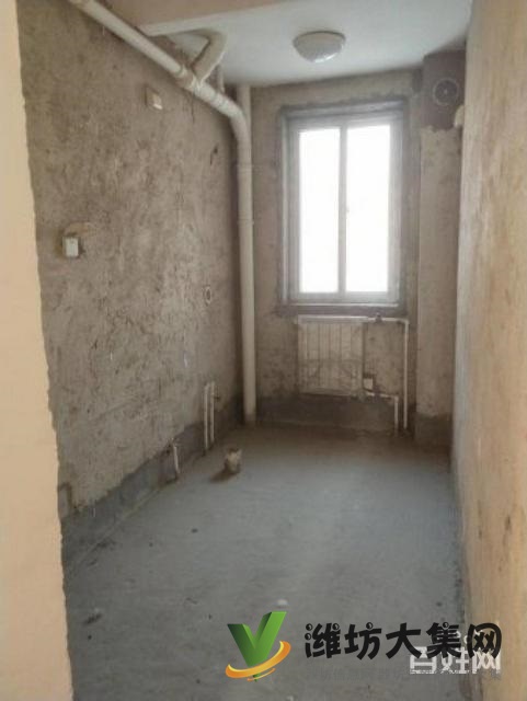 房子来了,115平三室两厅毛坯带车库,首付低,一套