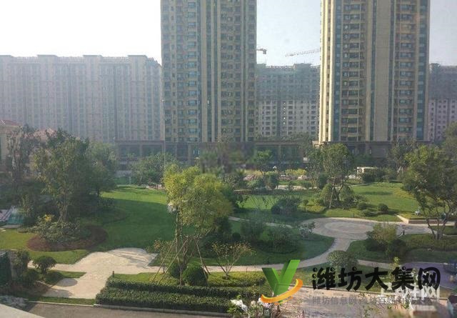 福寿街外国语恒大翡翠华庭,客厅朝阳精装修95万买四