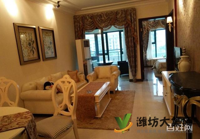 福寿街外国语恒大翡翠华庭,客厅朝阳精装修95万买四