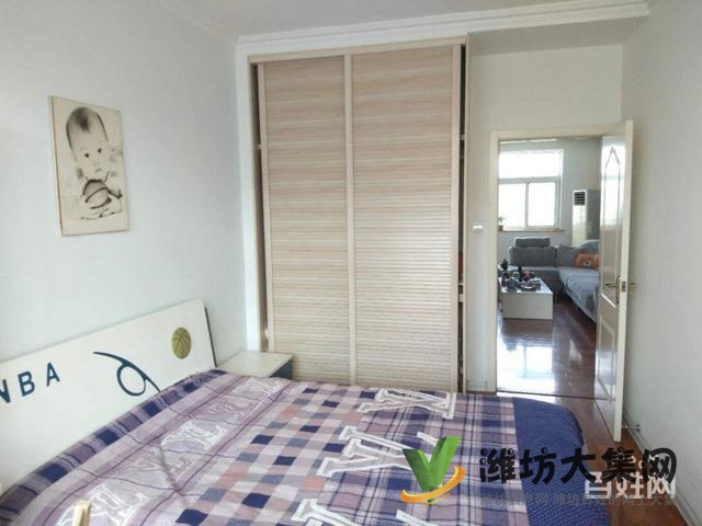 北关小 学近小高层6楼124平三室朝阳精装未住出税