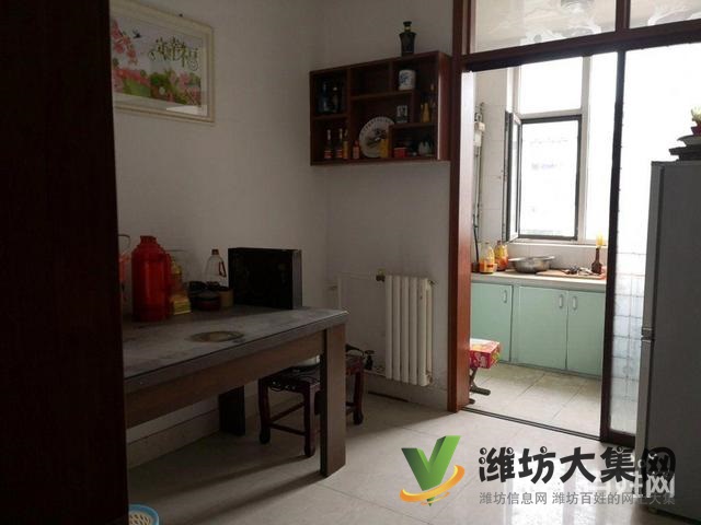 滨河花园近东城双语学校 海岳新区 六室 三室朝阳