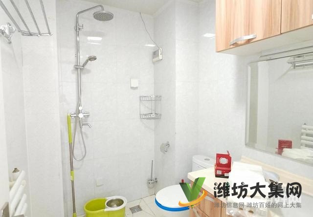 电业局单位房 不沿街中间楼层153平两卫 没税看