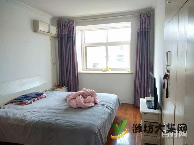 北关小 学近小高层6楼124平三室朝阳精装未住出税