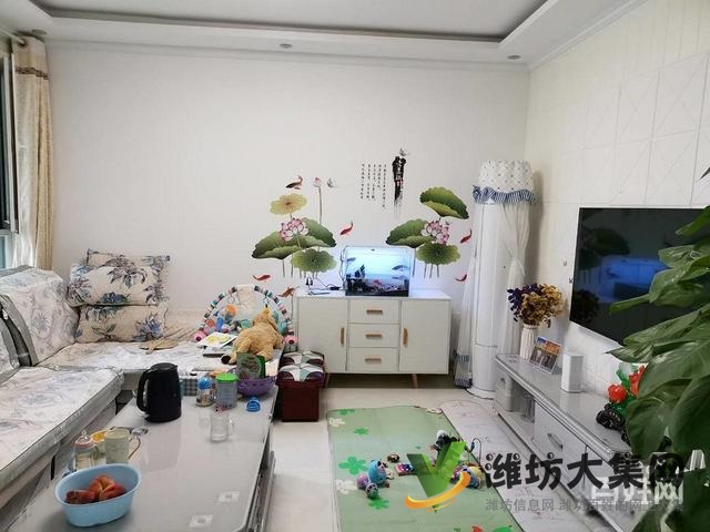 高新近北美枫情 三室二厅二卫 精装有证 送家具家电 工作调动