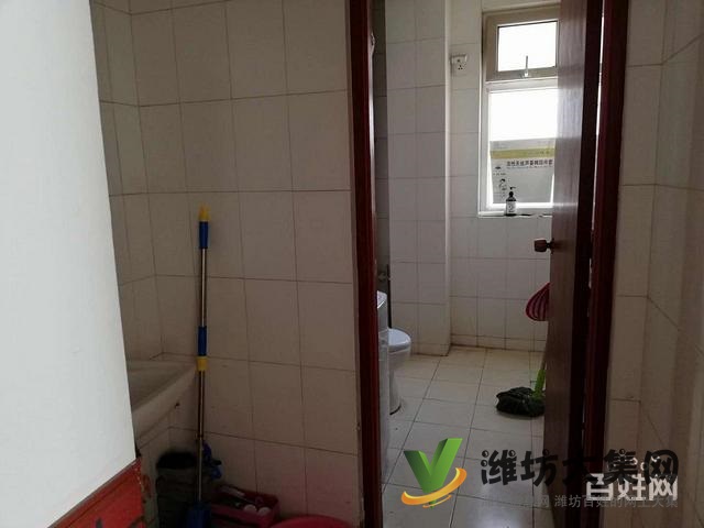 东风街永安路小学近132平客厅朝阳大三室 供暖无税