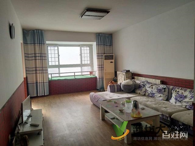 东风街永安路小学近132平客厅朝阳大三室 供暖无税