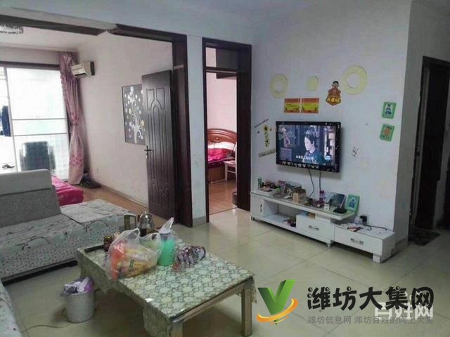 火车站近健康街小学107平3室2厅精装电梯出税69