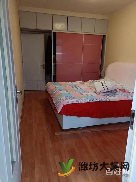 胜利街永安路小学近名都百盛园多层104平精装3室7