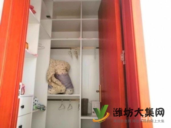 新河西学校近浞河 六号 电梯洋房 更名贷款 精装三