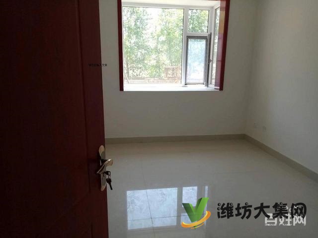 华都颐年园2楼精装没住过。三室配家具。双气供暖/1