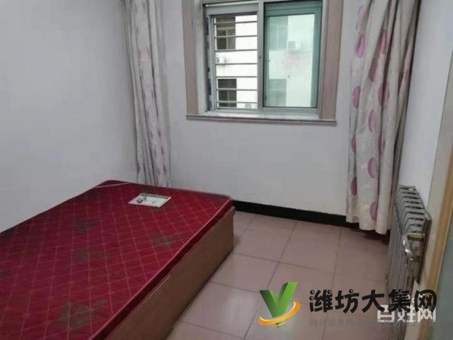 供暖 泰华 万达近 3室1厅1卫拎包入住