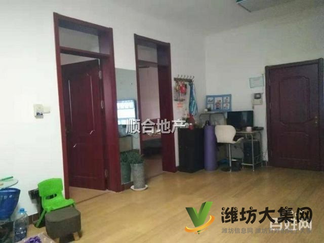 华侨* ** 地税局家属院104平一楼三室 邻中百