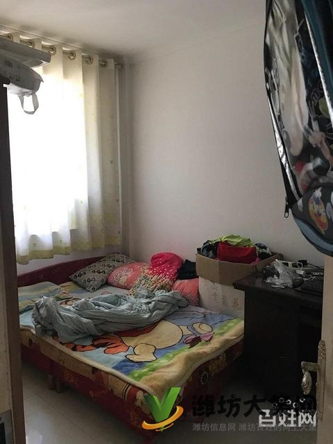 河西学校,香江水岸3楼多层,标准三卧,14年的新房